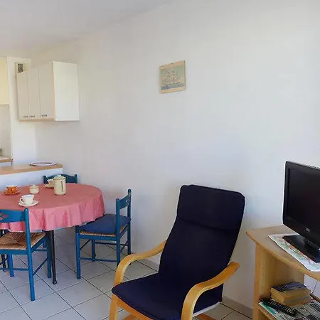 Le Cesaree-1 By Interhome Daire