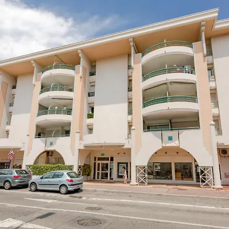 Appartement Le Cesaree-1 By Interhome