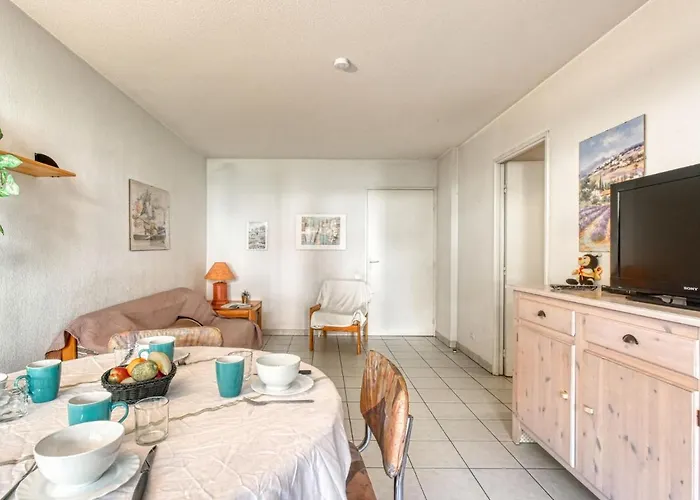 Appartement Le Cesaree-1 By Interhome Fréjus