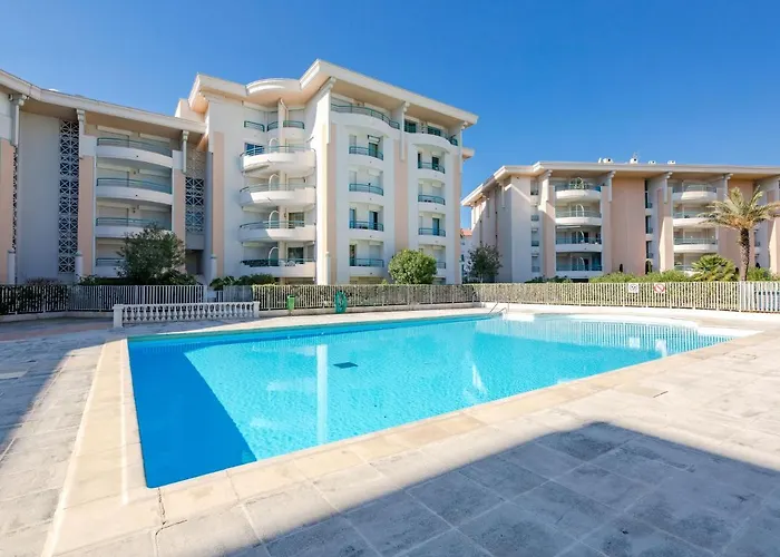 Le Cesaree-1 By Interhome Appartement