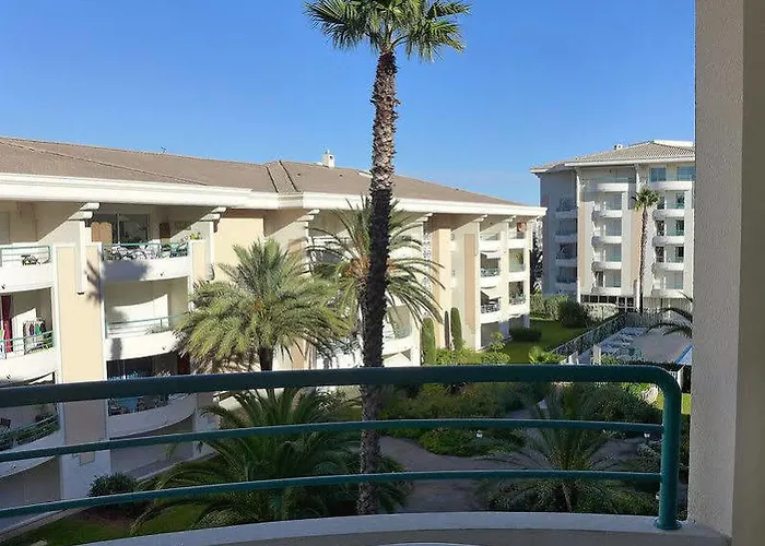 Le Cesaree-1 By Interhome Appartement