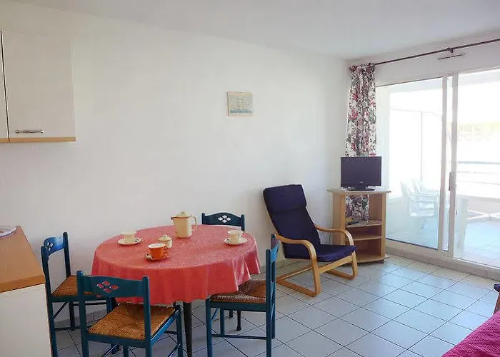 Le Cesaree-1 By Interhome Appartement Fréjus